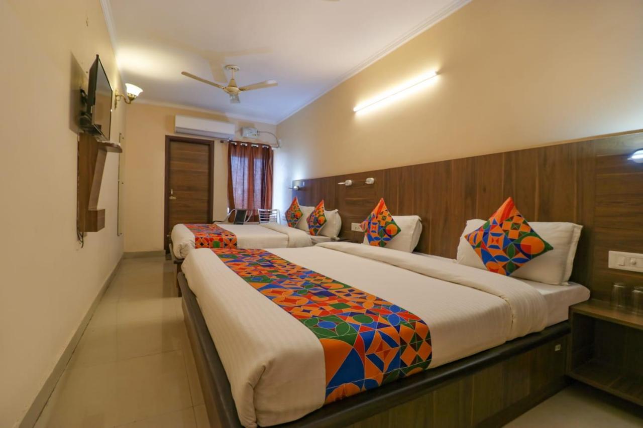Hotel Golden Sunrise Inn Amritsar Exterior photo